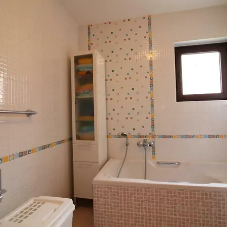 Apartment San Marino 2 *