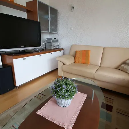 San Marino 2 * Makarska